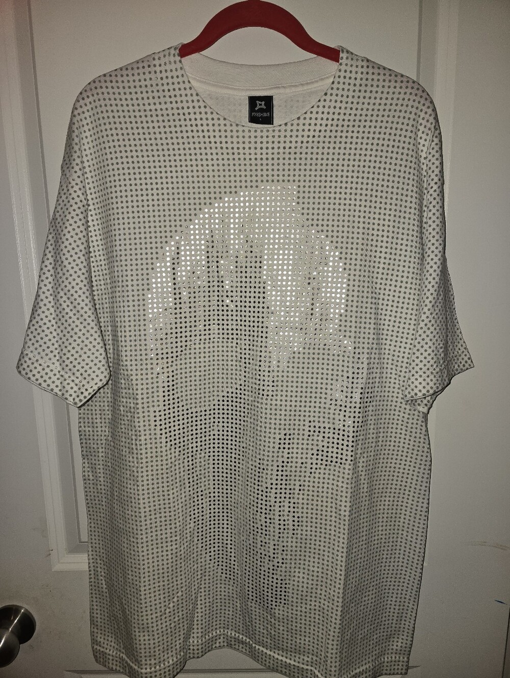 FreshJive T-shirt Large